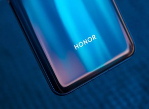    HONOR   Android Q.